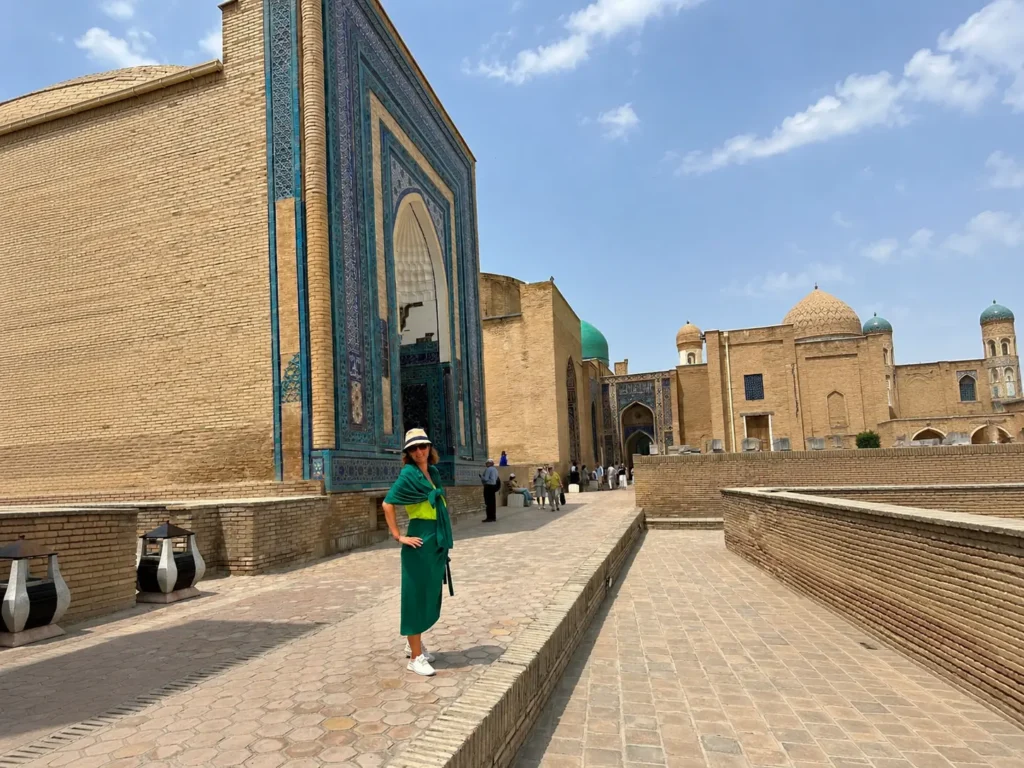 Shah-i-Zinda necropolis tiled courtyard Samarkand