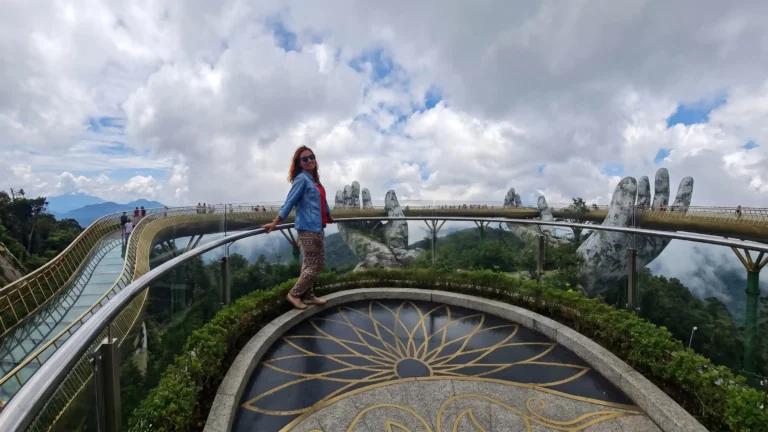 Golden Bridge Ba Na Hills, Da Nang