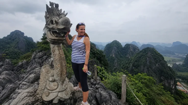 Hanoi Travel Guide:Dragon statue at Mua Cave viewpoint overlooking Ninh Binh