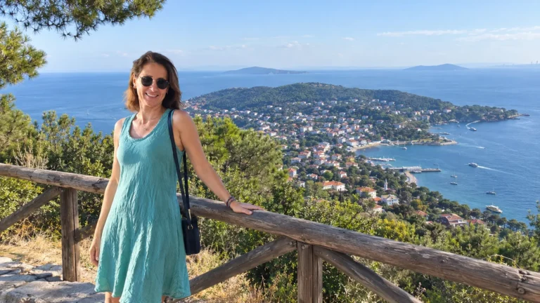 Heybeliada travel guide: hilltop view over Heybeliada town, pine trees and the Marmara Sea